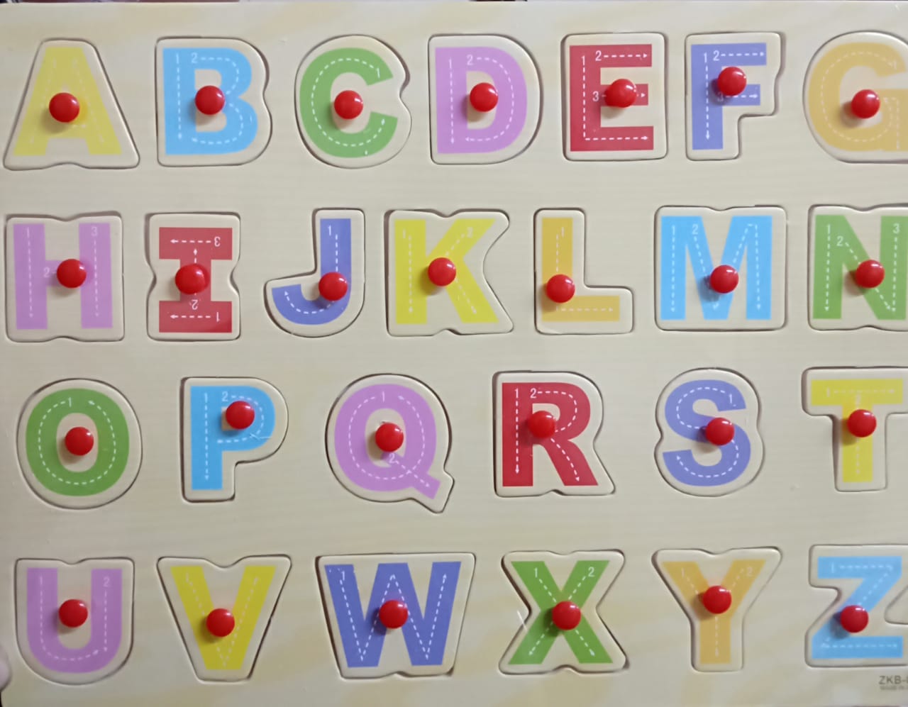 Wooden Letter(CAPITAL)Peg Puzzle