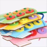 Wooden Clothes Buttons Threading kit With 30 Patterns Art Craft Lacing - Image 6